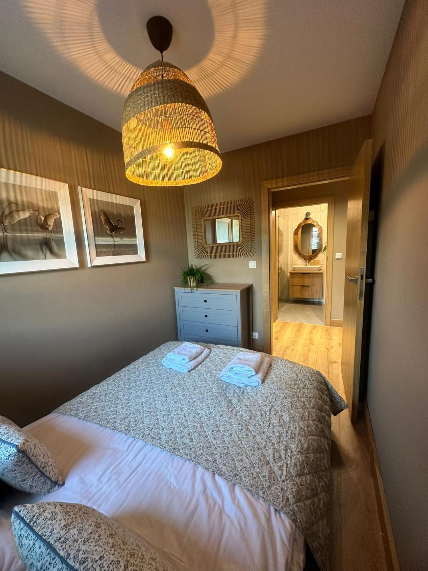 Apartament 8 Z Ogrodkiem I Prywatna Sauna, Rowery, Spacery W Dolinie Baryczy - 5D Apartamenty Milicz Bagian luar foto